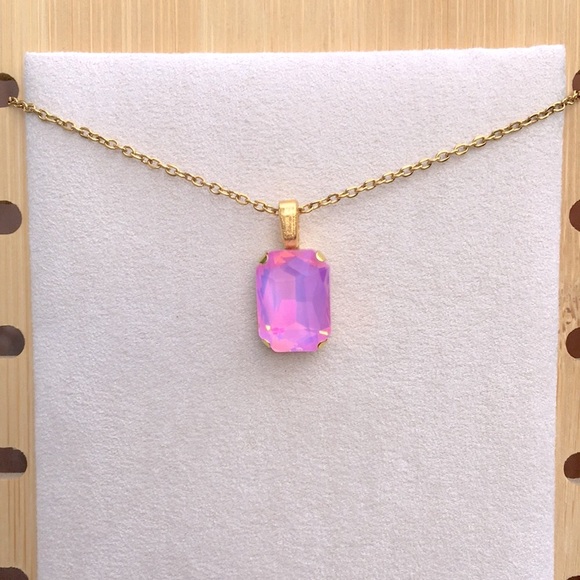 Pink-Purple Opal Aurora Borealis + Gold Emerald Cut Crystal Pendant Necklace - Picture 5 of 14